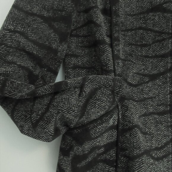 SIMON CHANG Velour Jacket with Zipper Front and Pockets - Picture 1 of 7